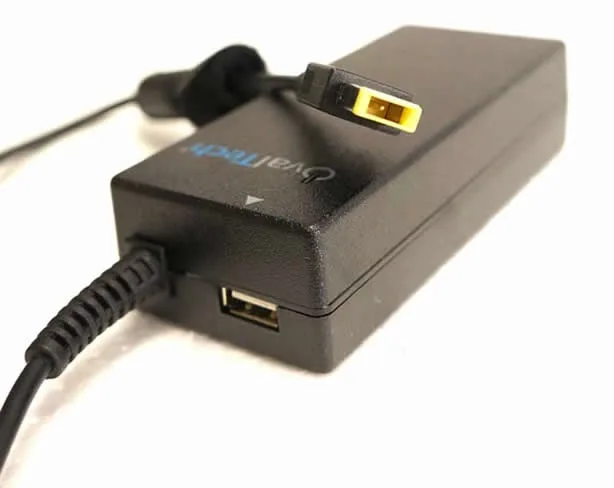 Cargador / Adaptador para Laptop OTAC-E77-65W OVALTECH de 20V/3.25A (LENOVO CUADRADA) adaptador para Computadora Portatil 20V/3.25AH + USB